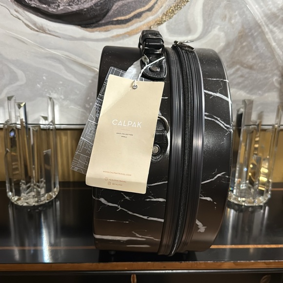 Calpak Baye - Picture 4 of 6